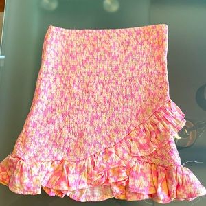 Zara smocked skirt with ruffles - size XS